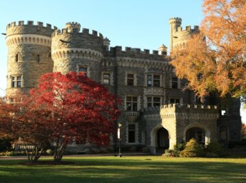 castillo-grey-towers